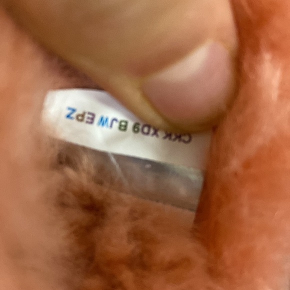 UGG | Fluff Slide II Slipper In Clay Pot Salmon Color NEW - Picture 8 of 10